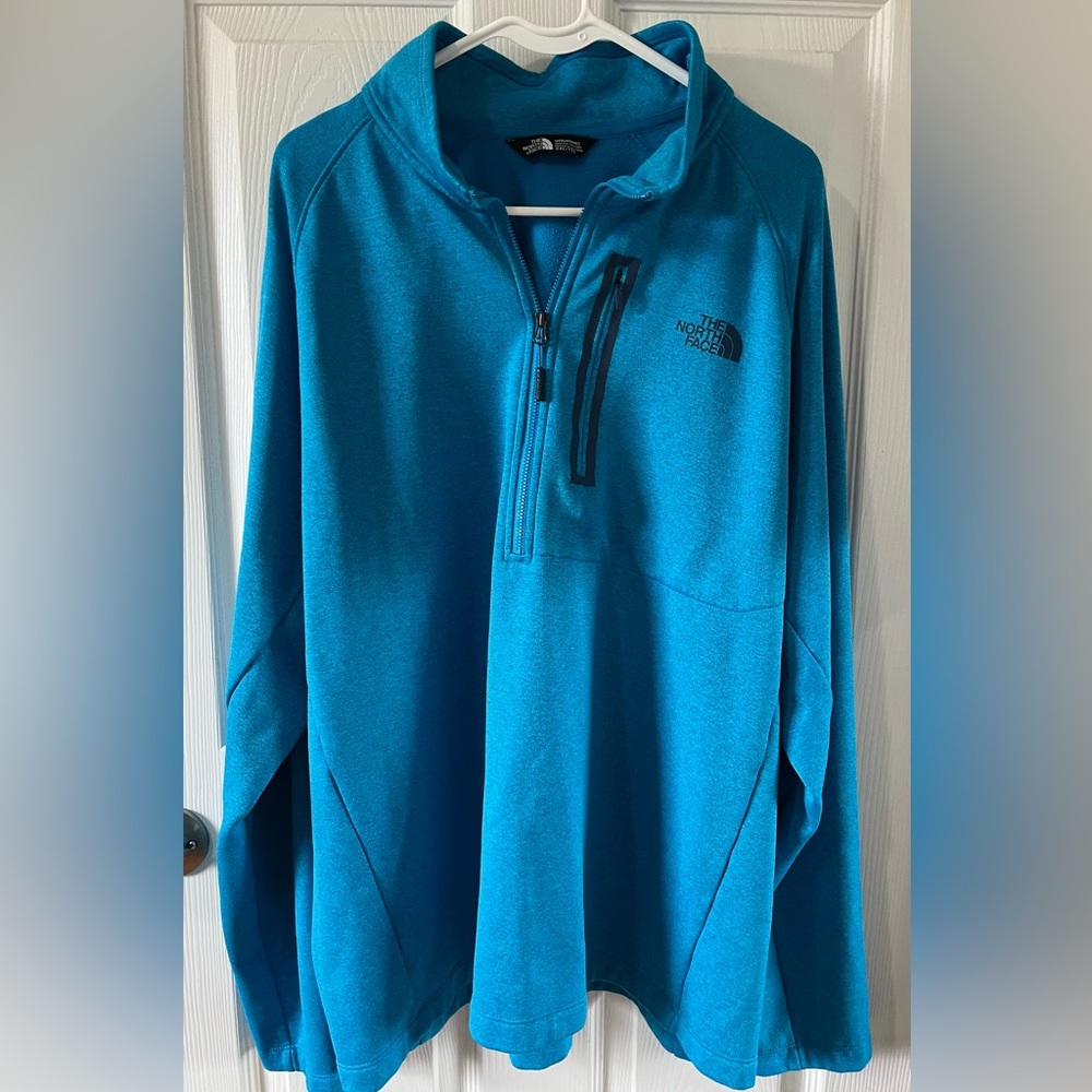 The North Face 1/4 zip fleece pullover. Sz XXL. Blue